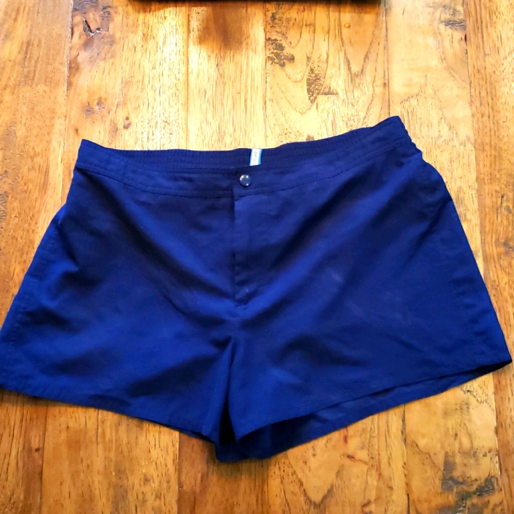 Women's sports/jogging shorts